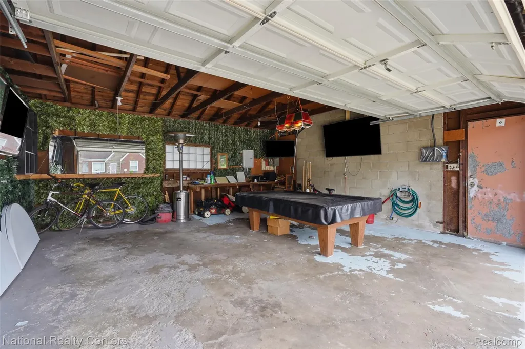 8345 Sirron Street Detroit City MI 48234