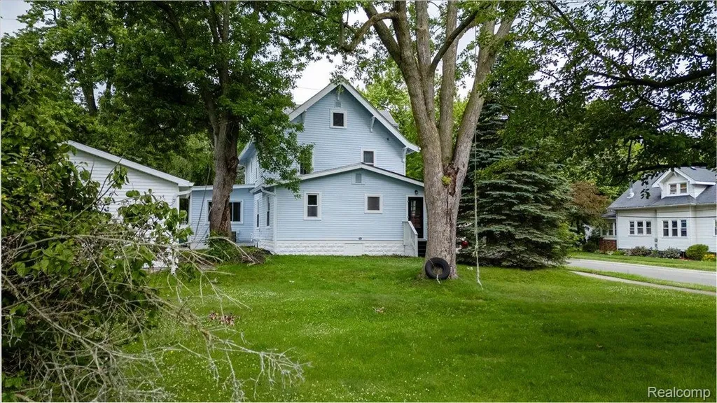 438 N Bailey Street Romeo Village MI 48065