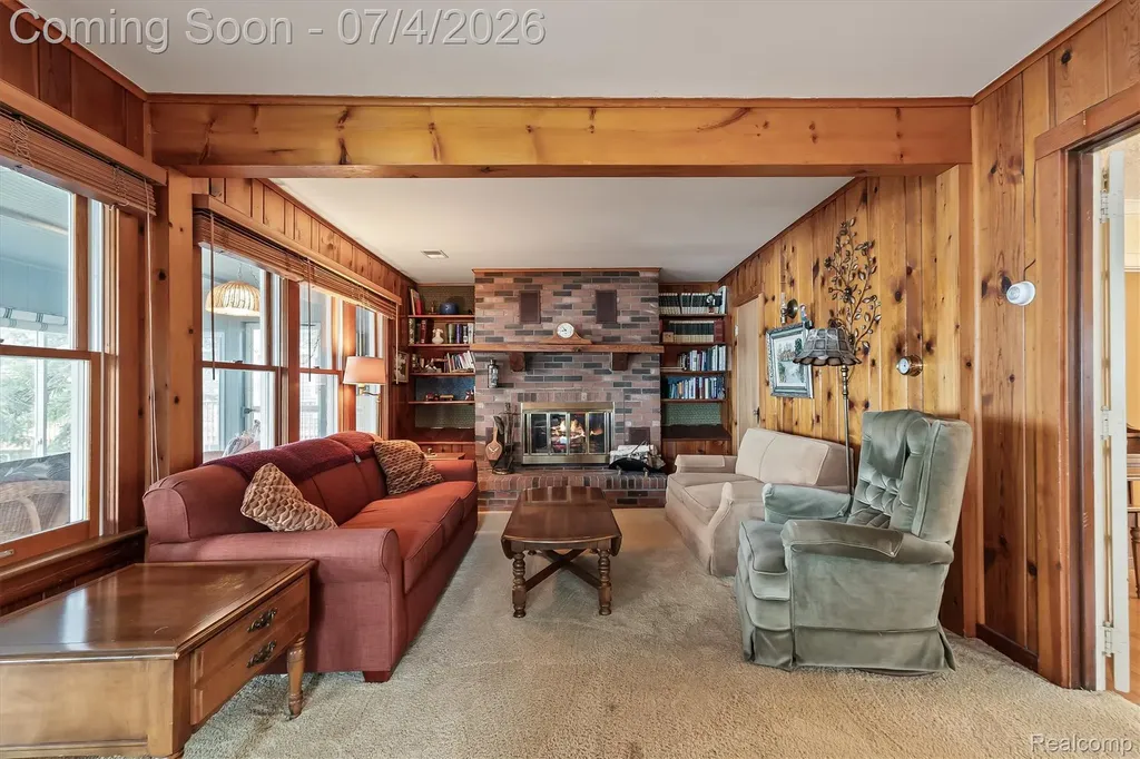 93 Danforth Street White Lake Charter Township MI 48386