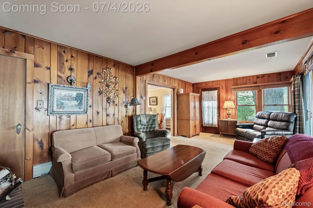 93 Danforth Street White Lake Charter Township MI 48386