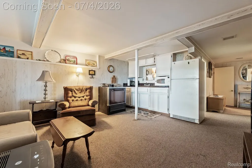 93 Danforth Street White Lake Charter Township MI 48386