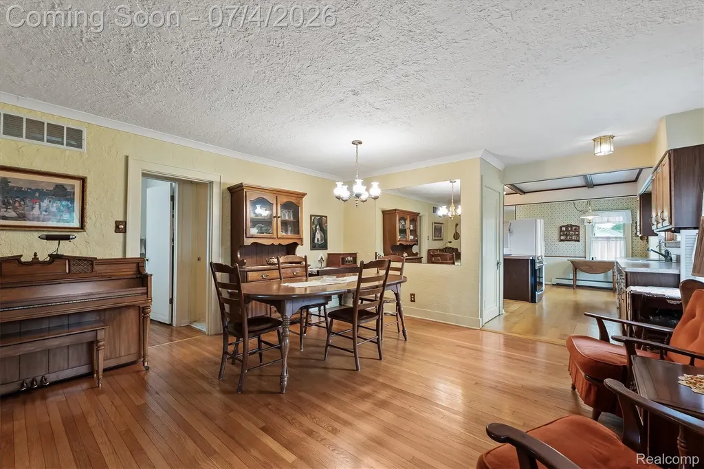 93 Danforth Street White Lake Charter Township MI 48386
