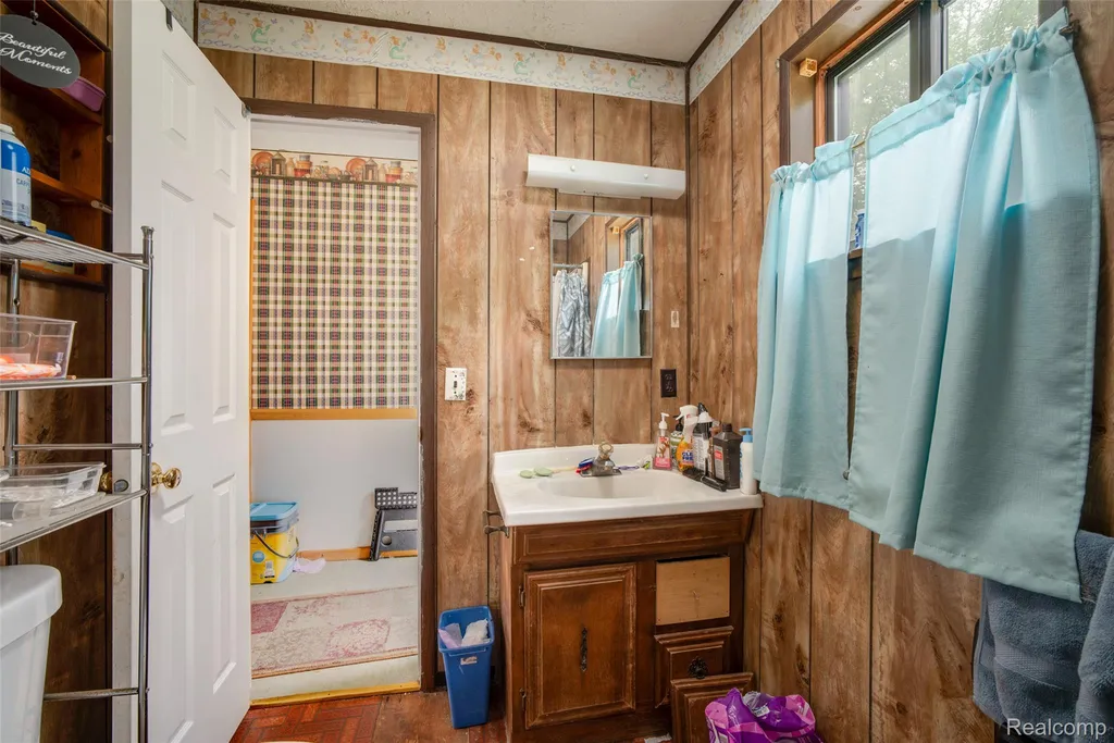 3392 Columbia Drive Foster Township MI 48661