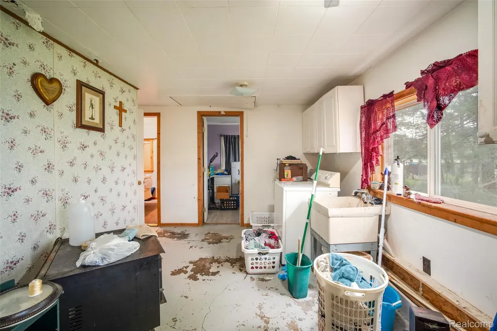 3392 Columbia Drive Foster Township MI 48661