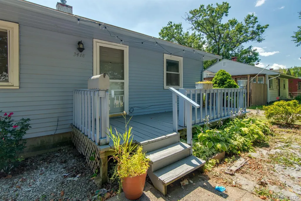 3418 Marmion Avenue Flint City MI 48506
