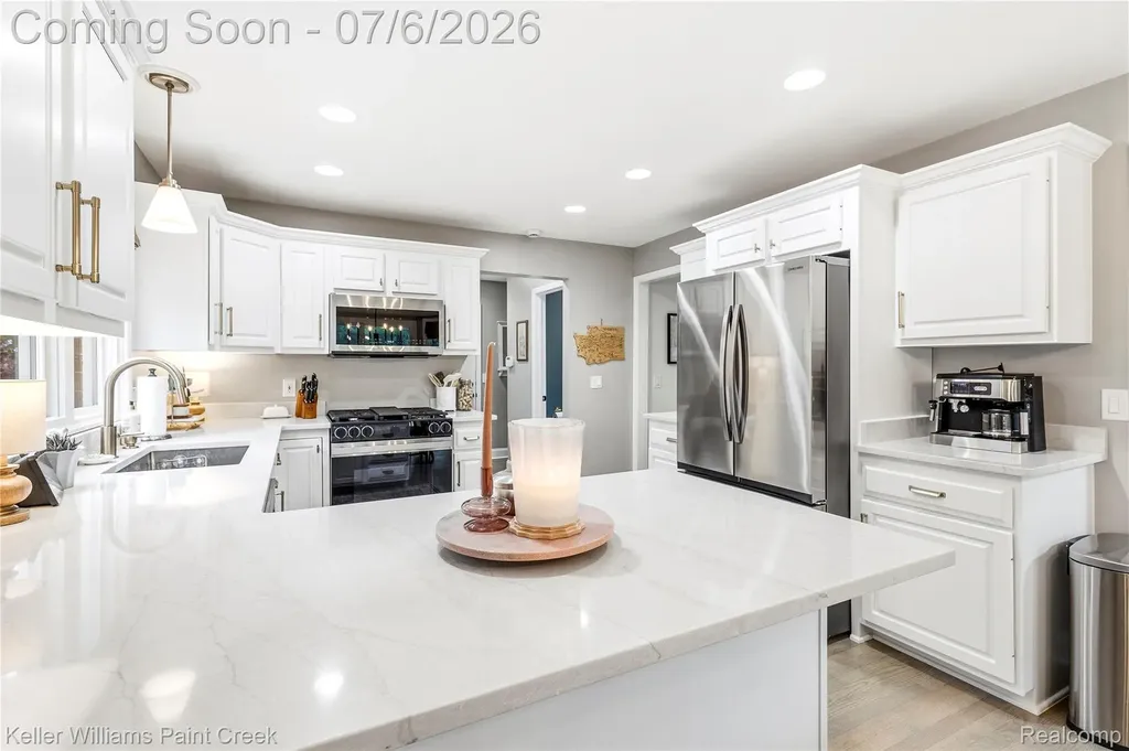 57558 Suffield Drive Washington Township MI 48094
