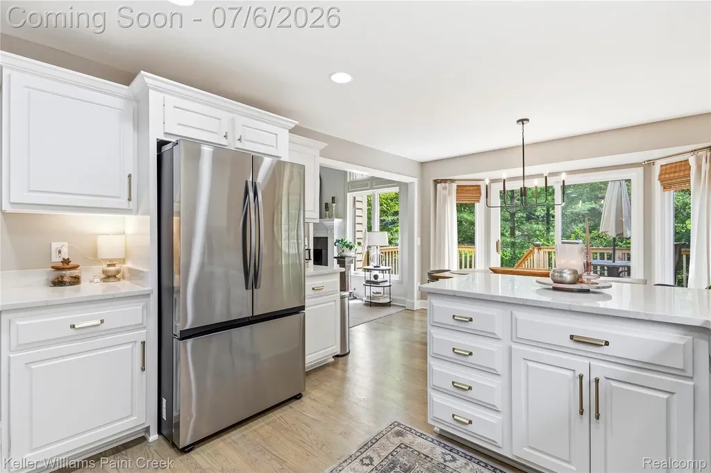 57558 Suffield Drive Washington Township MI 48094