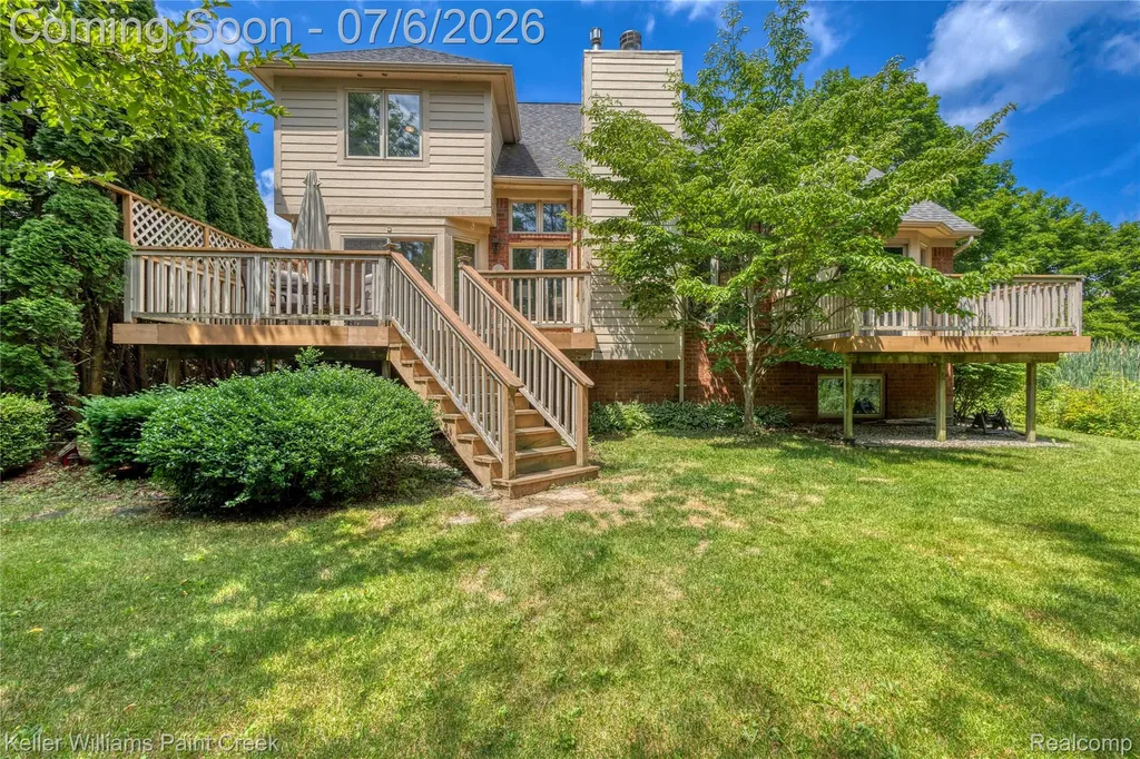 57558 Suffield Drive Washington Township MI 48094