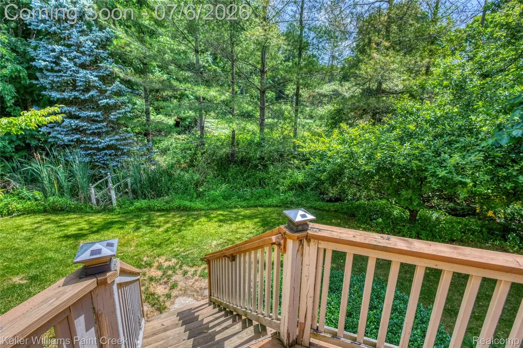 57558 Suffield Drive Washington Township MI 48094