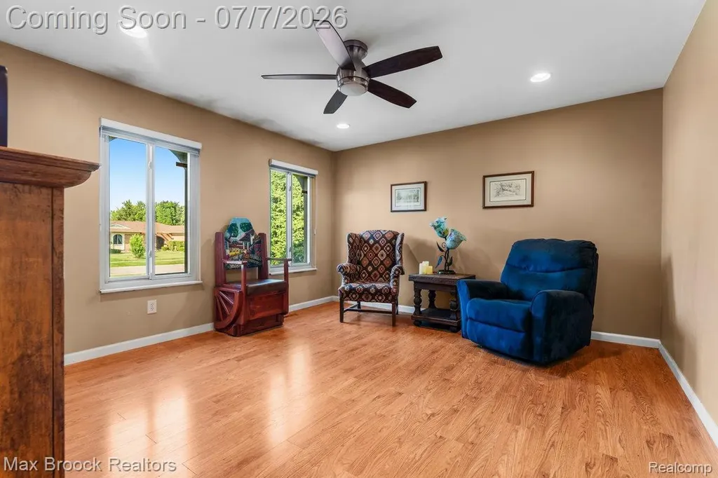 45361 Indian Creek Drive Canton Charter Township MI 48187
