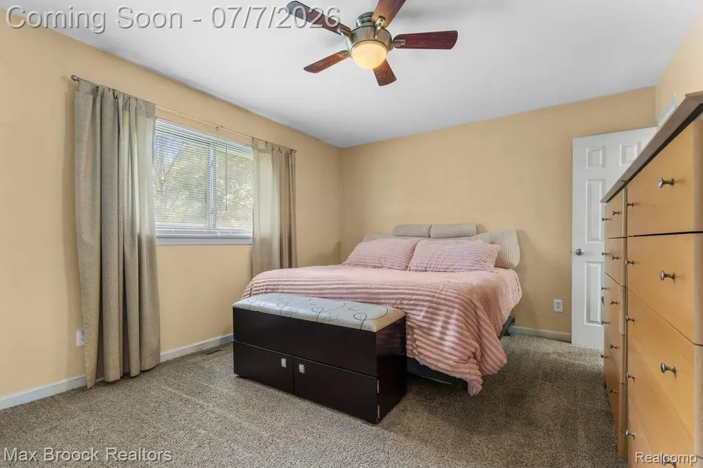 45361 Indian Creek Drive Canton Charter Township MI 48187