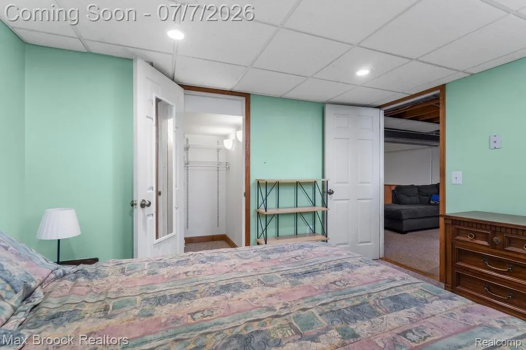 45361 Indian Creek Drive Canton Charter Township MI 48187