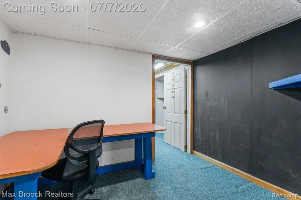 45361 Indian Creek Drive Canton Charter Township MI 48187