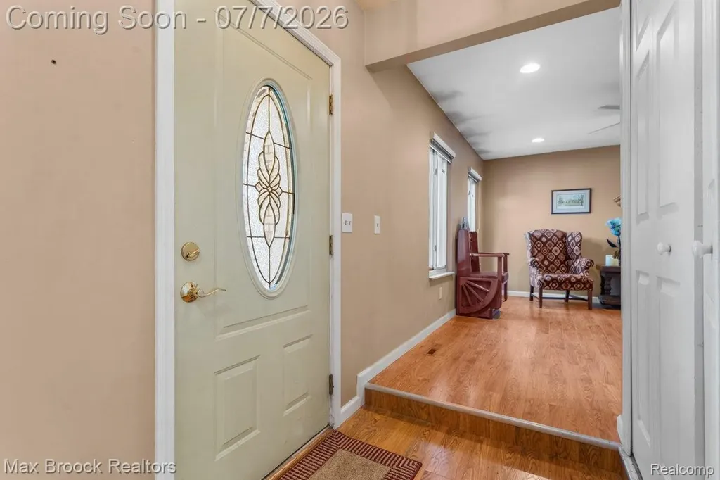 45361 Indian Creek Drive Canton Charter Township MI 48187