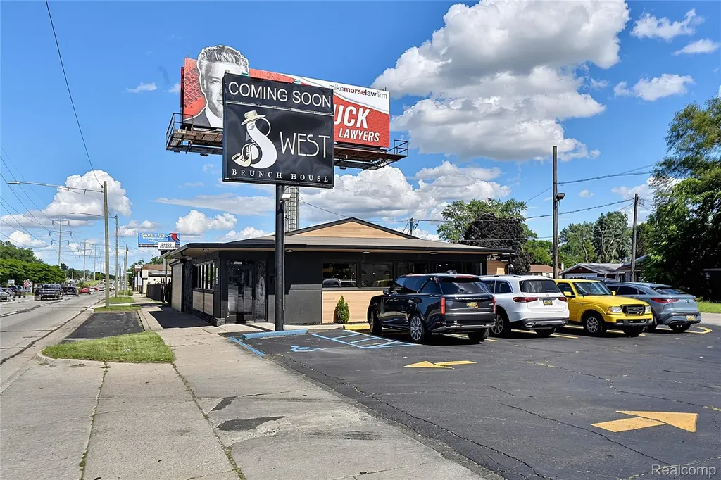 24737 W 8 Mile Road Detroit City MI 48219