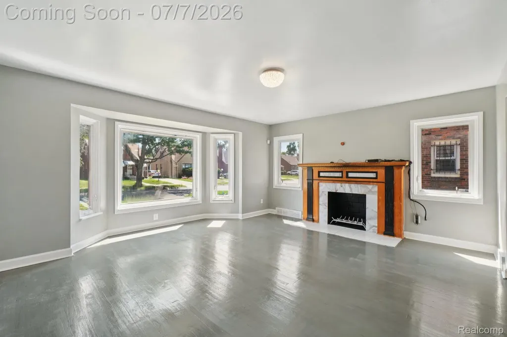 19211 Birwood Street Detroit City MI 48221