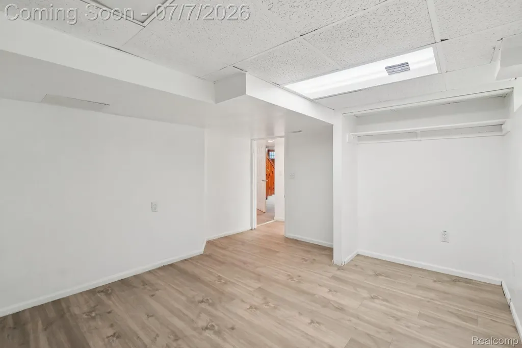 19211 Birwood Street Detroit City MI 48221