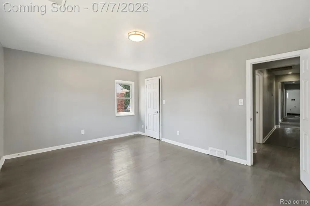 19211 Birwood Street Detroit City MI 48221