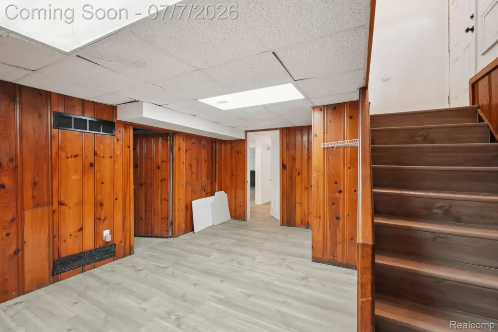 19211 Birwood Street Detroit City MI 48221