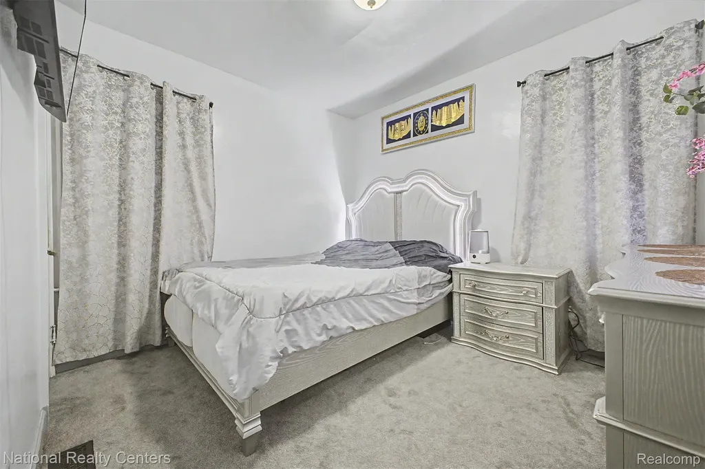 6348 Coleman Street Dearborn City MI 48126