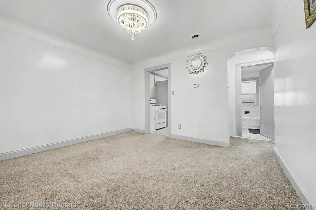 6348 Coleman Street Dearborn City MI 48126