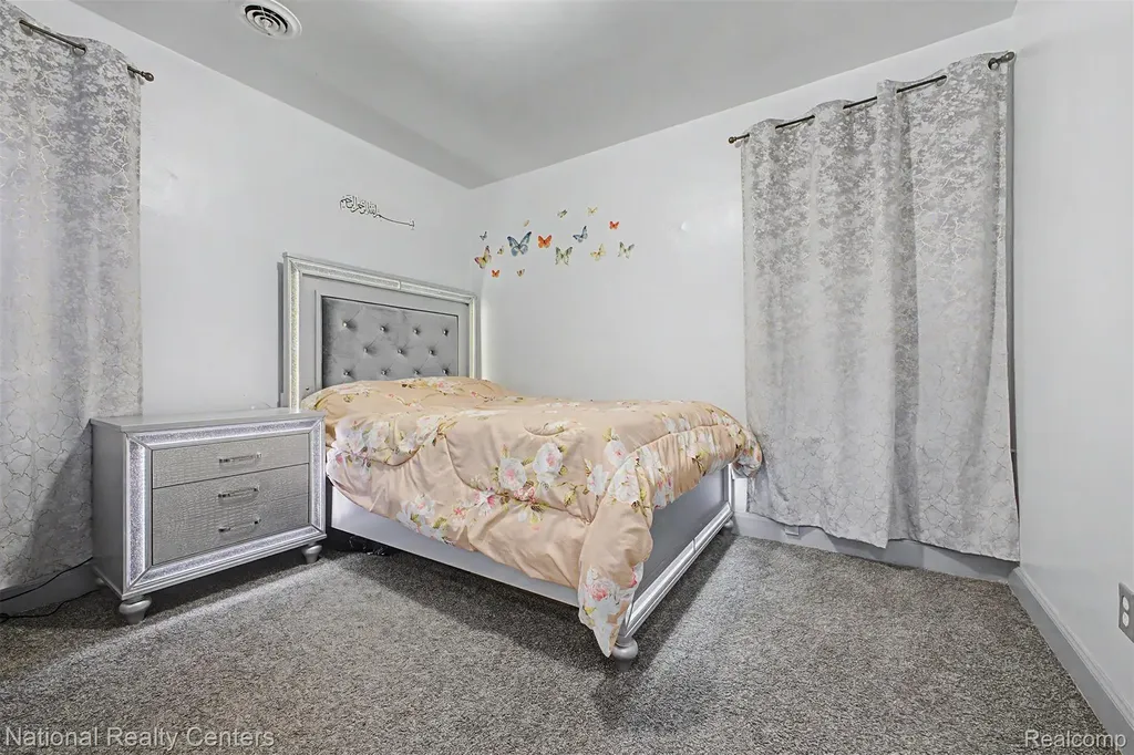 6348 Coleman Street Dearborn City MI 48126