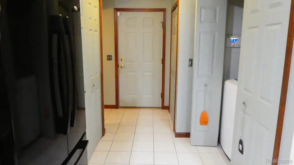 8051 Prestonwood Court Flushing Charter Township MI 48433
