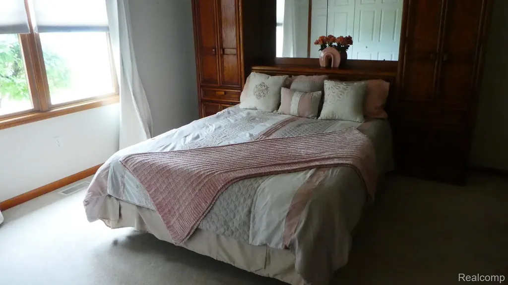 8051 Prestonwood Court Flushing Charter Township MI 48433