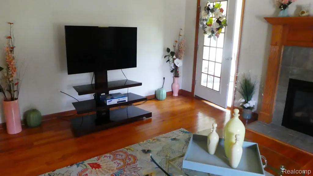 8051 Prestonwood Court Flushing Charter Township MI 48433