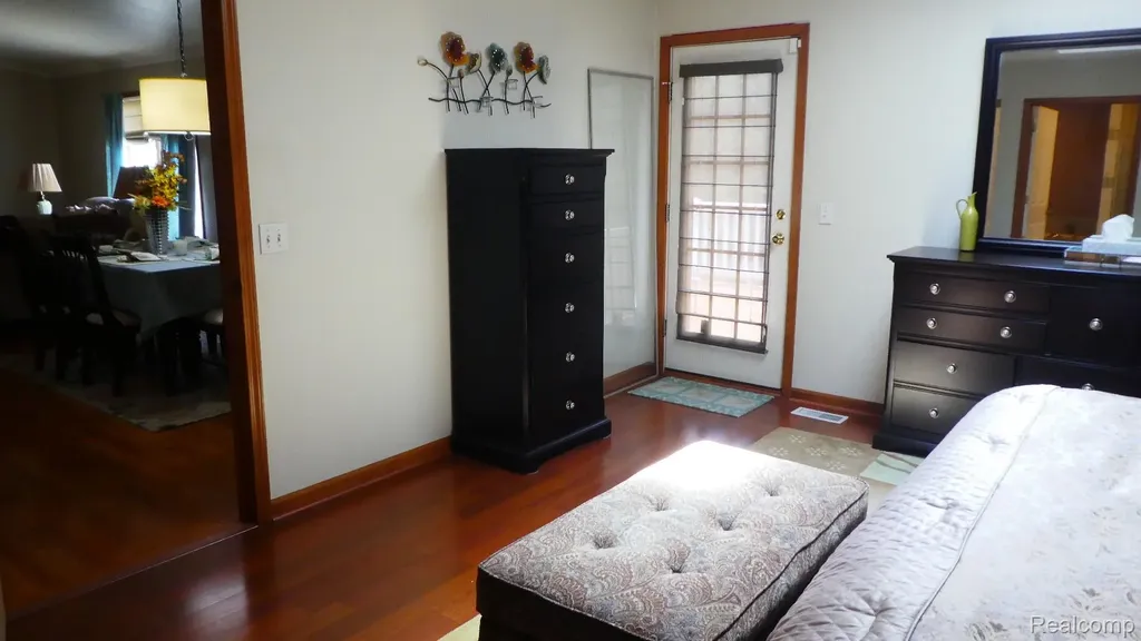 8051 Prestonwood Court Flushing Charter Township MI 48433