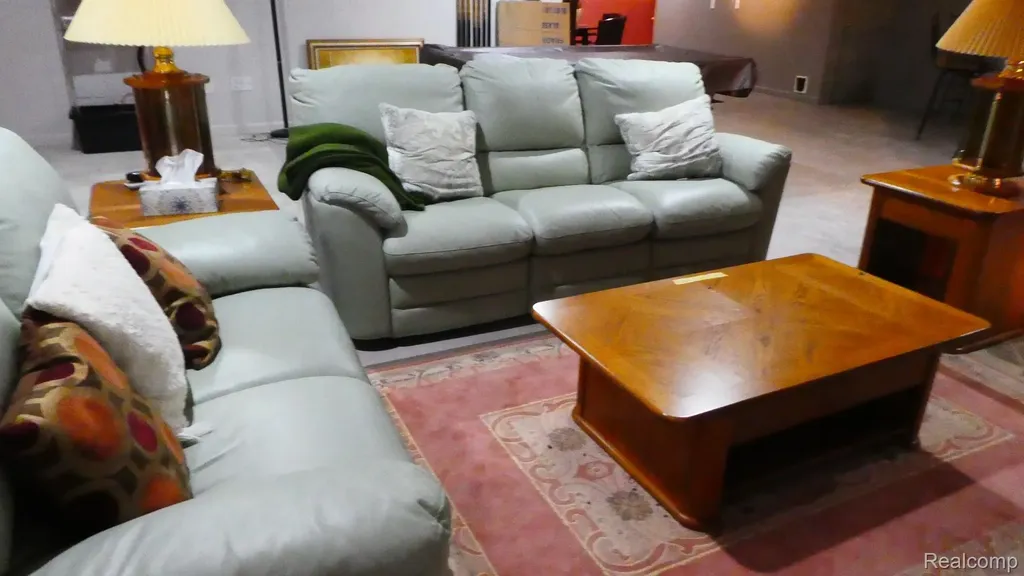8051 Prestonwood Court Flushing Charter Township MI 48433