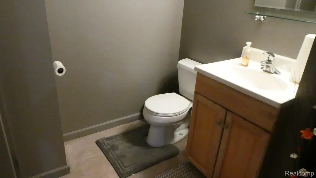 8051 Prestonwood Court Flushing Charter Township MI 48433