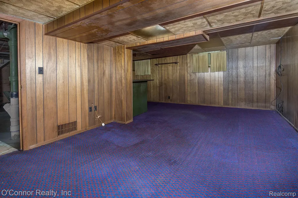 1303 15th Street Port Huron City MI 48060