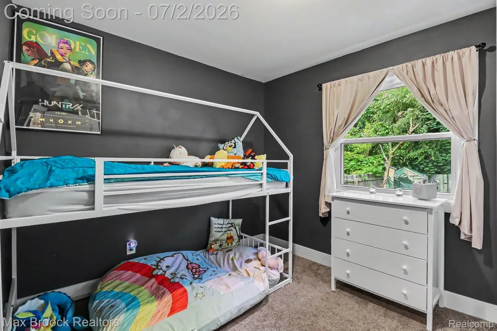 20792 Parkside Boulevard Royal Oak Charter Township MI 48220