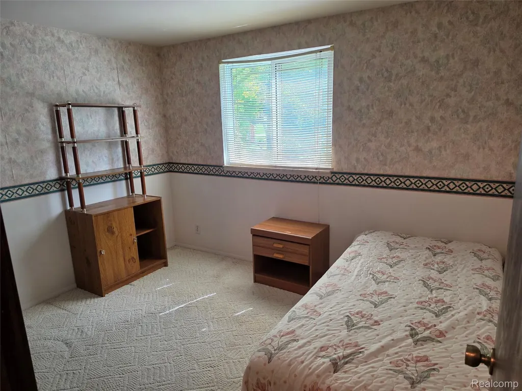 2935 Shawnee Lane Waterford Charter Township MI 48329