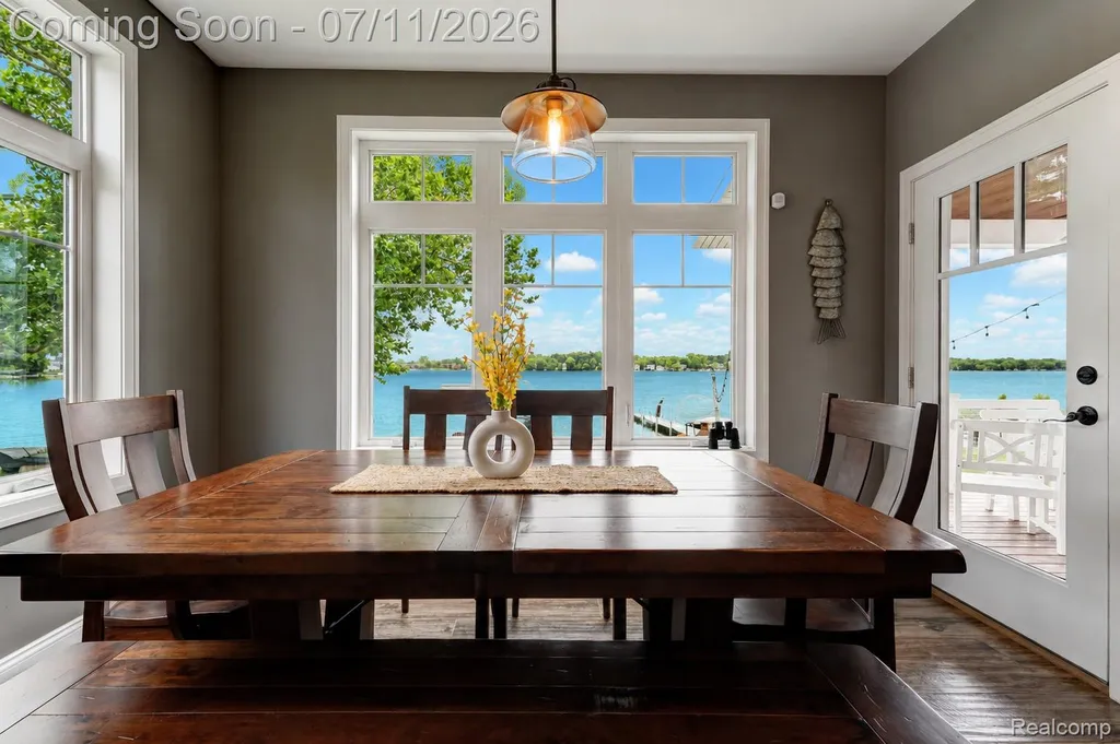 12033 Torrey Road Fenton Charter Township MI 48430