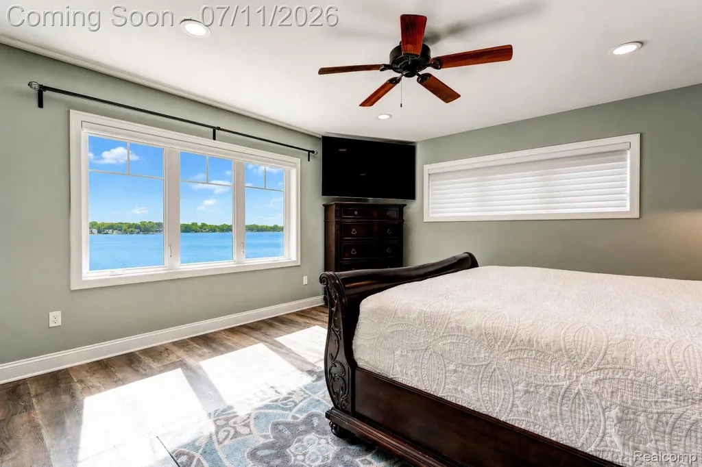 12033 Torrey Road Fenton Charter Township MI 48430