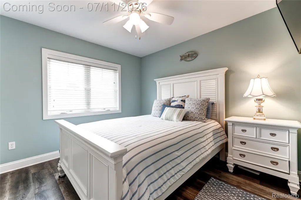 12033 Torrey Road Fenton Charter Township MI 48430