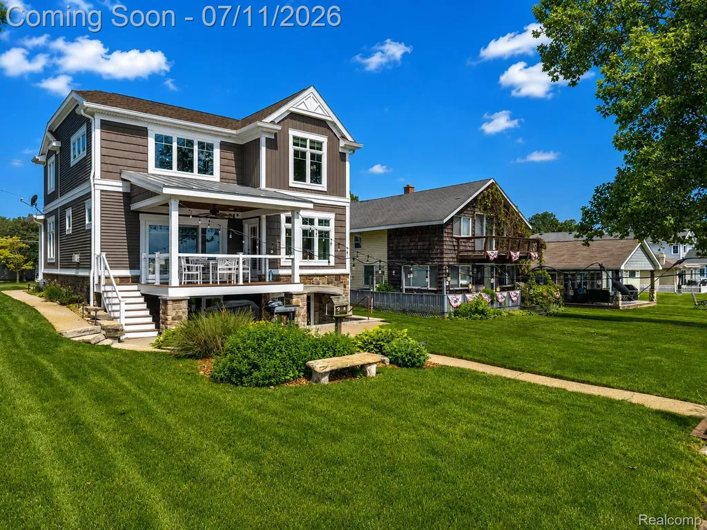 12033 Torrey Road Fenton Charter Township MI 48430