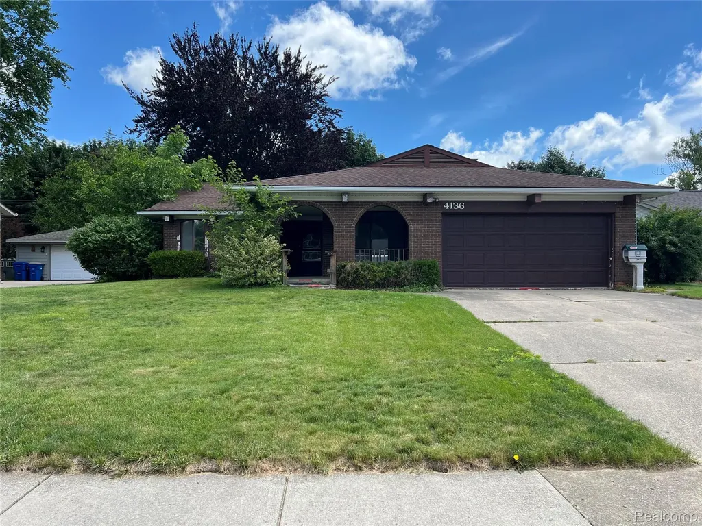 4136 Ironside Drive Waterford Charter Township MI 48329