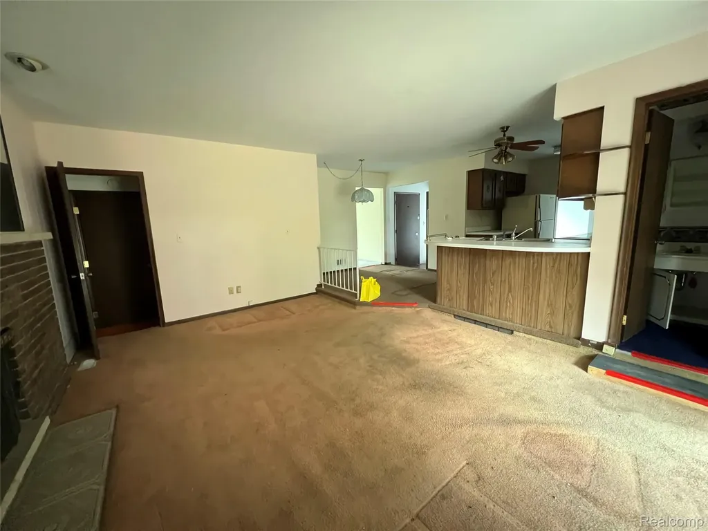 4136 Ironside Drive Waterford Charter Township MI 48329