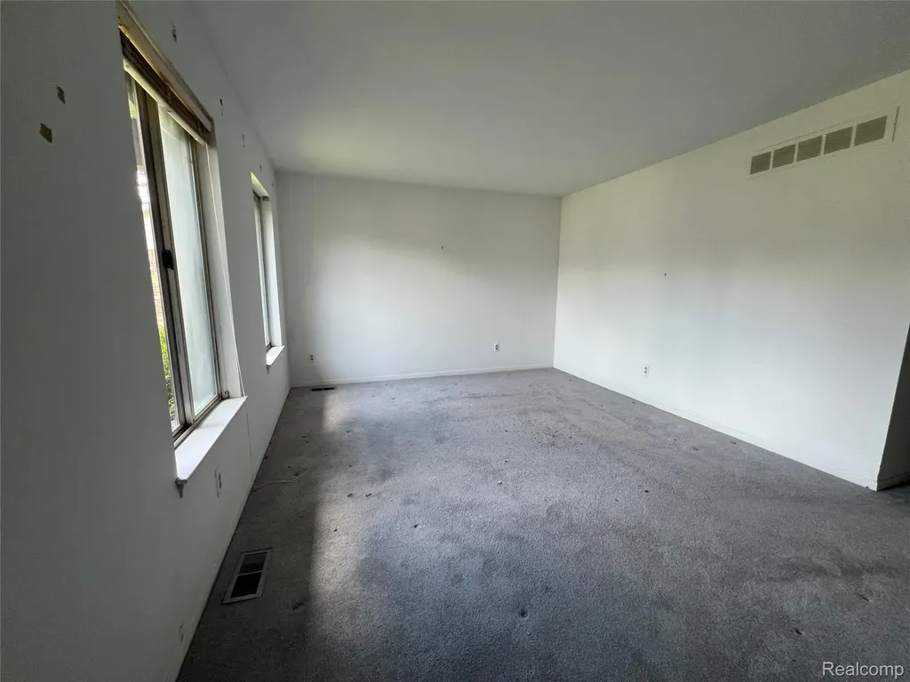4136 Ironside Drive Waterford Charter Township MI 48329
