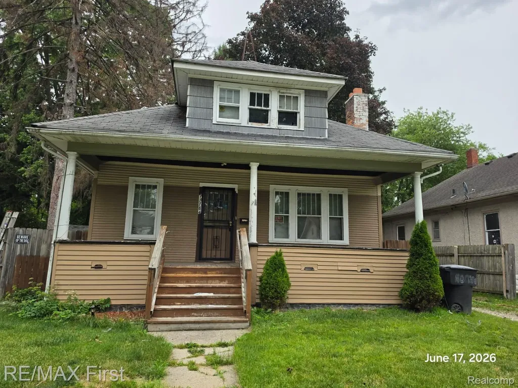 17784 Northrop Street Detroit City MI 48219