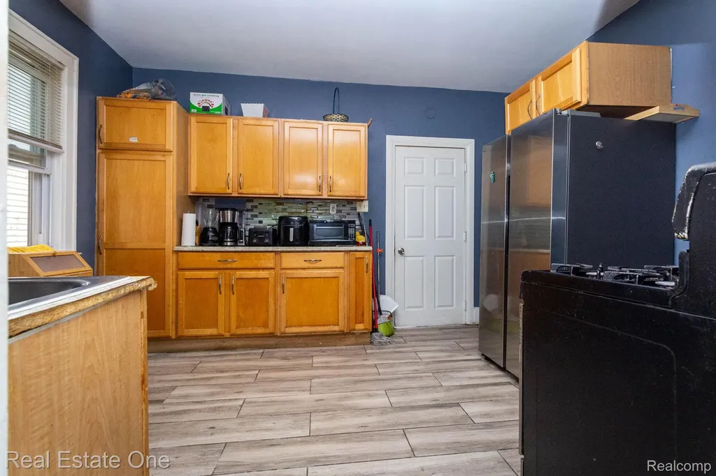 5485 Springwells Street Detroit City MI 48210