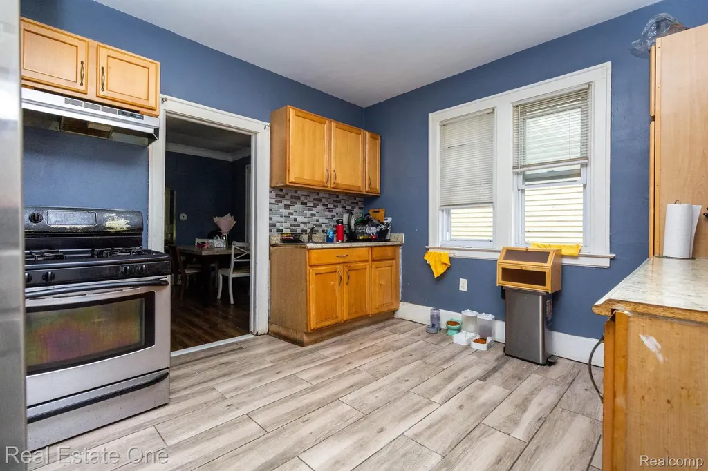 5485 Springwells Street Detroit City MI 48210