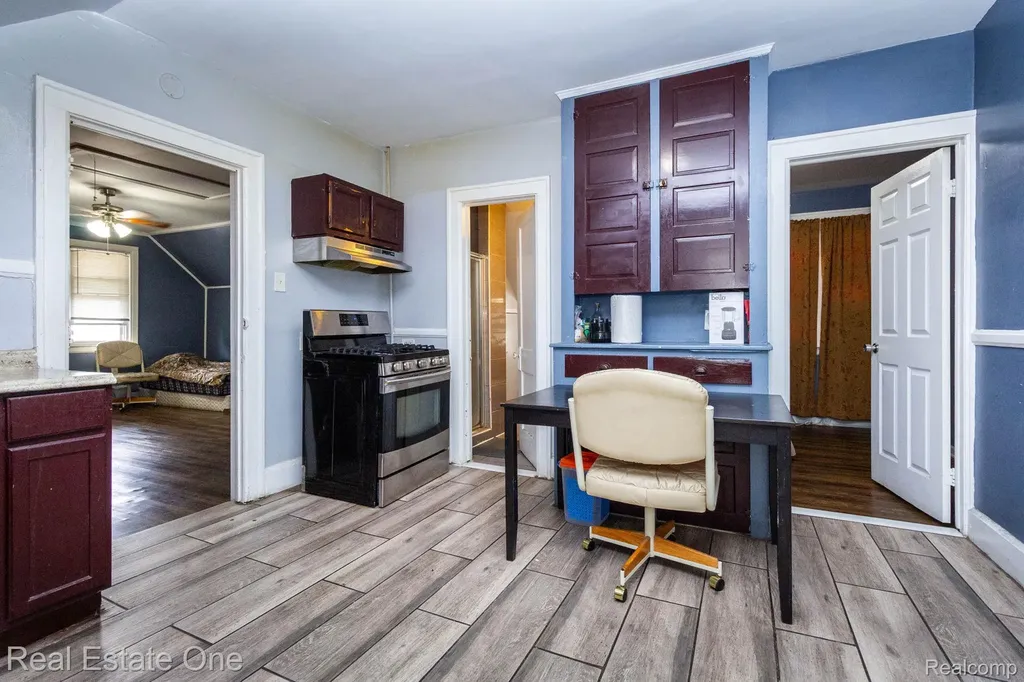5485 Springwells Street Detroit City MI 48210