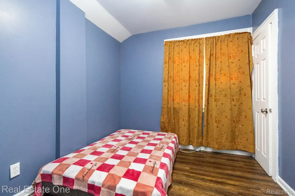 5485 Springwells Street Detroit City MI 48210