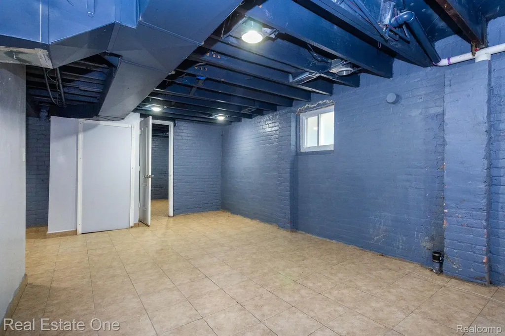 5485 Springwells Street Detroit City MI 48210