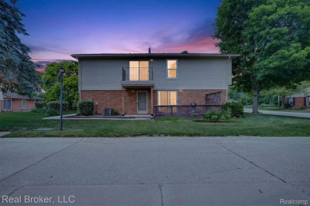 68457 Rosewood Lane Richmond City MI 48062