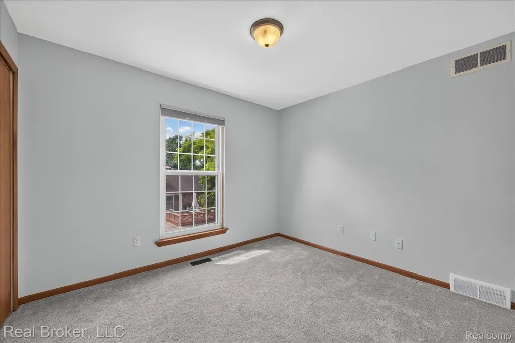 68457 Rosewood Lane Richmond City MI 48062